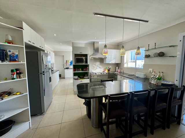 3 Bedroom Property for Sale in Stilbaai Wes Western Cape